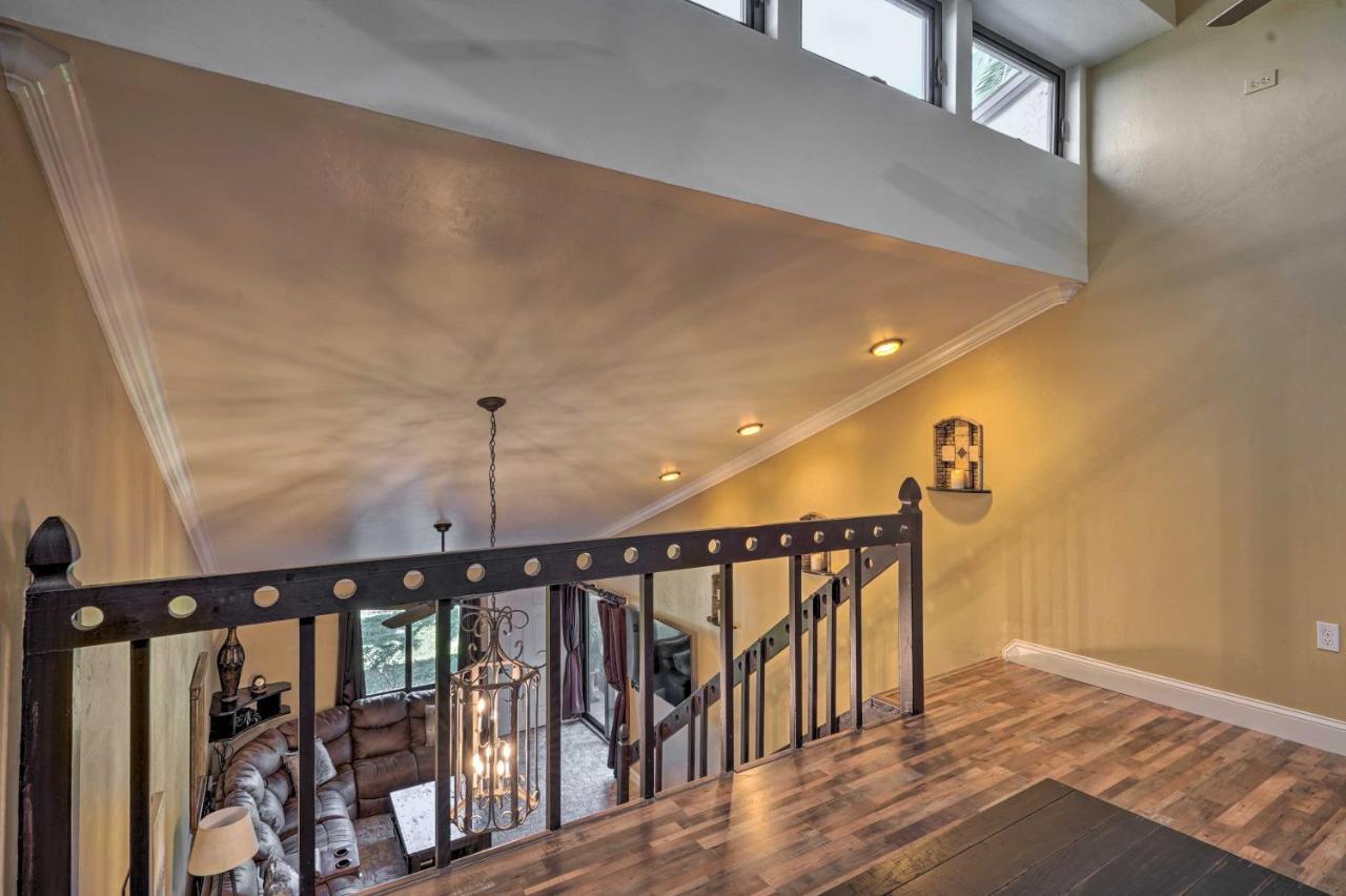 Chic Fort Myers Escape With Community Perks! Exterior photo